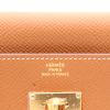 Sac bandoulière Hermès  Kelly To Go en cuir epsom gold - Detail D2 thumbnail