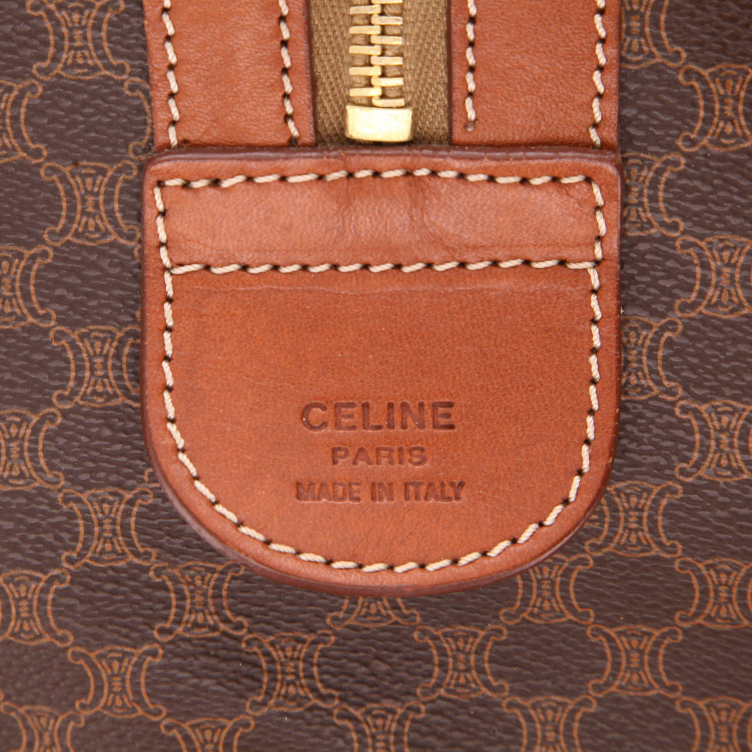 Bolsa de viaje Celine   en tejido "Triomphe" marrón y cuero marrón - Detail D2