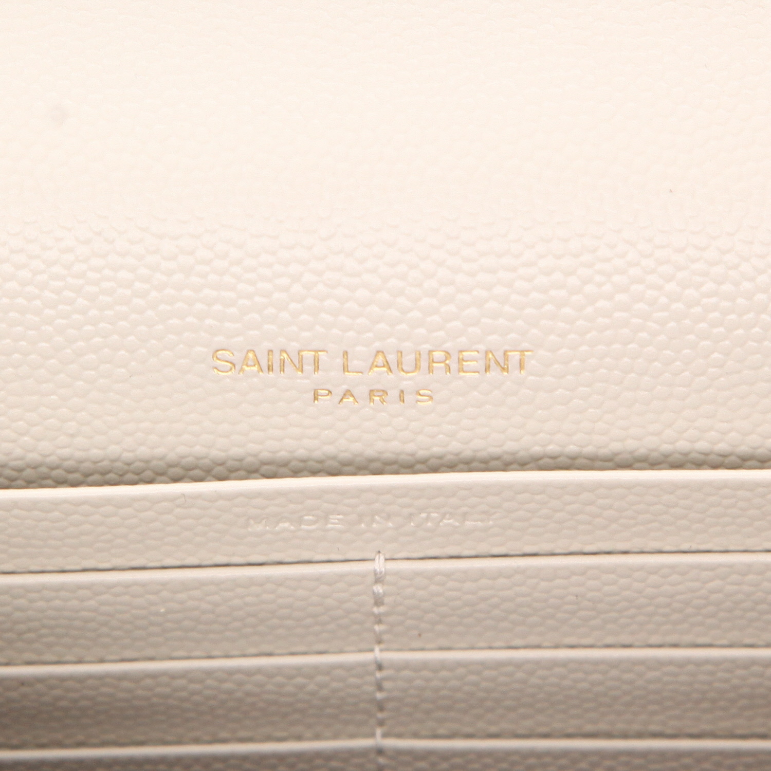 Bolso bandolera Saint Laurent  Cassandre en cuero acolchado con motivos de espigas blanco - Detail D2