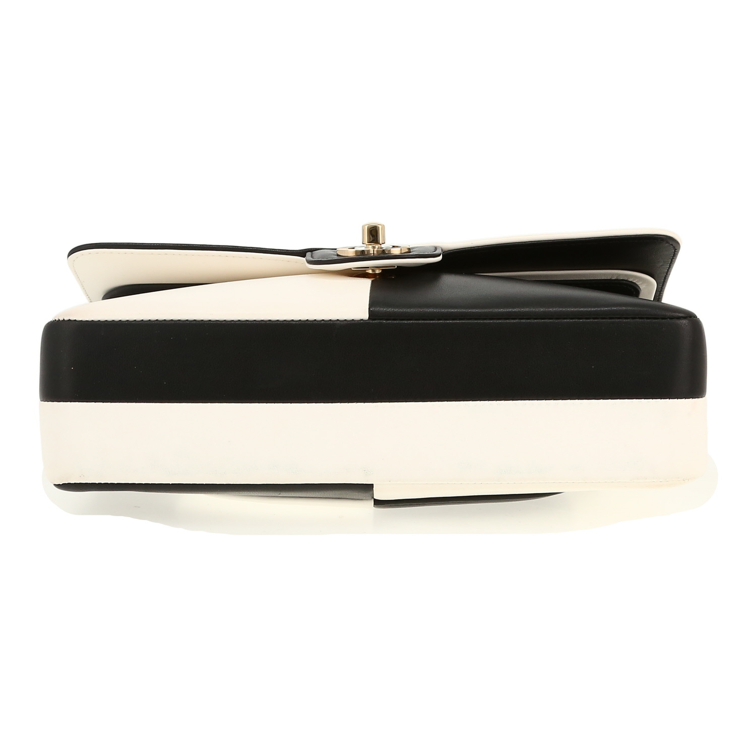 Chanel  Timeless handbag  in black and white bicolor  leather - Detail D1