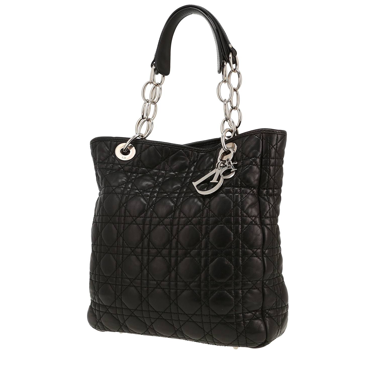 Bolso de mano Dior  Dior Soft en cuero cannage negro