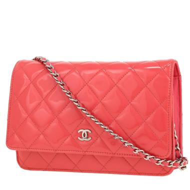 Sac bandoulière Chanel  Wallet on Chain en cuir verni matelassé rose