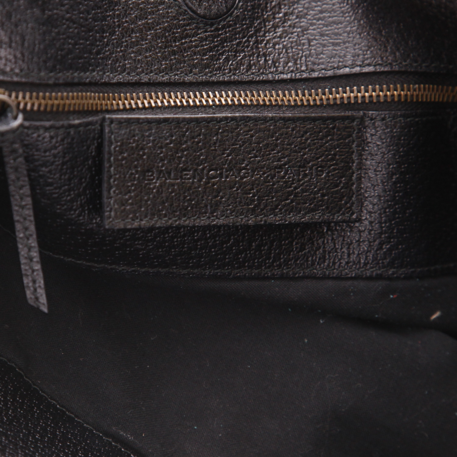 Borsa a tracolla Balenciaga  City in tela blu e pelle nera - Detail D2