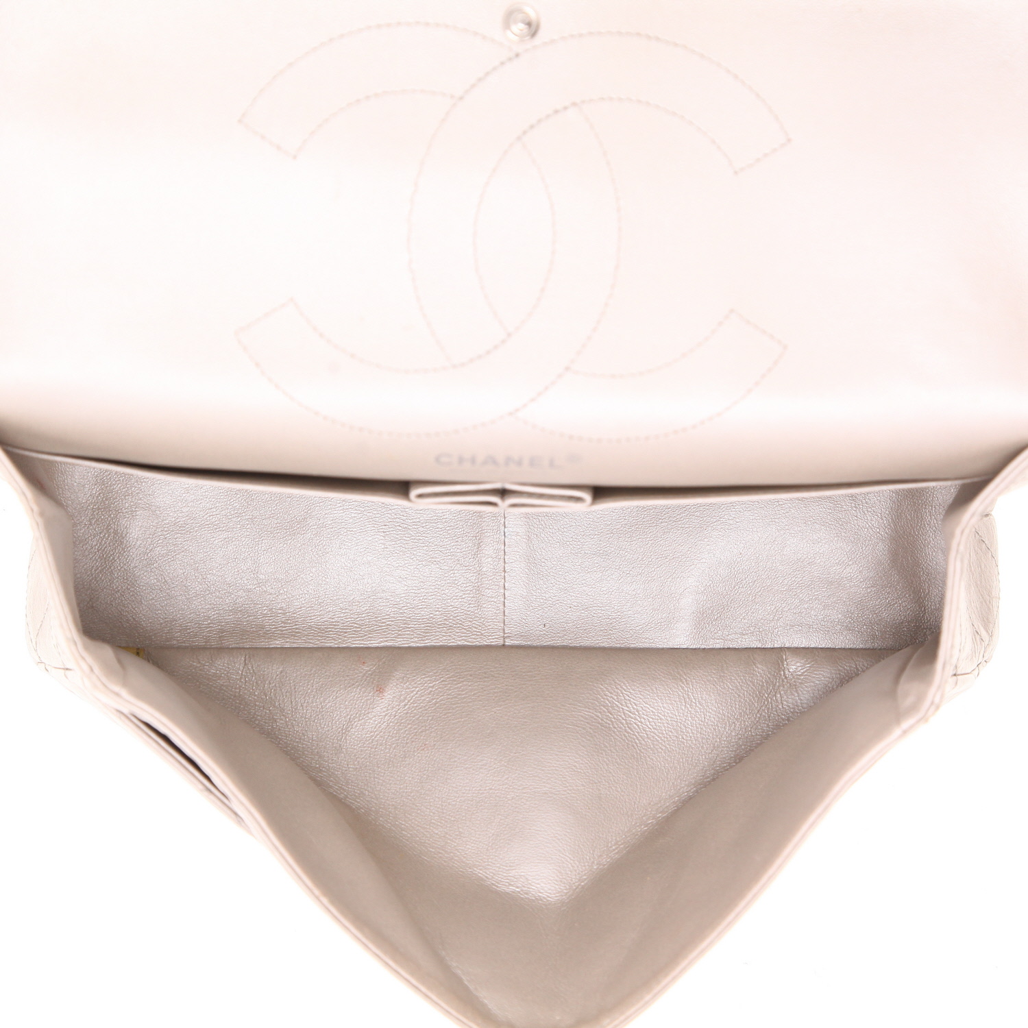 Borsa a tracolla Chanel  2.55 in pelle trapuntata argentata - Detail D3