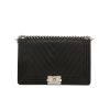 Sac bandoulière Chanel  Boy en cuir matelassé chevrons noir - 360 thumbnail