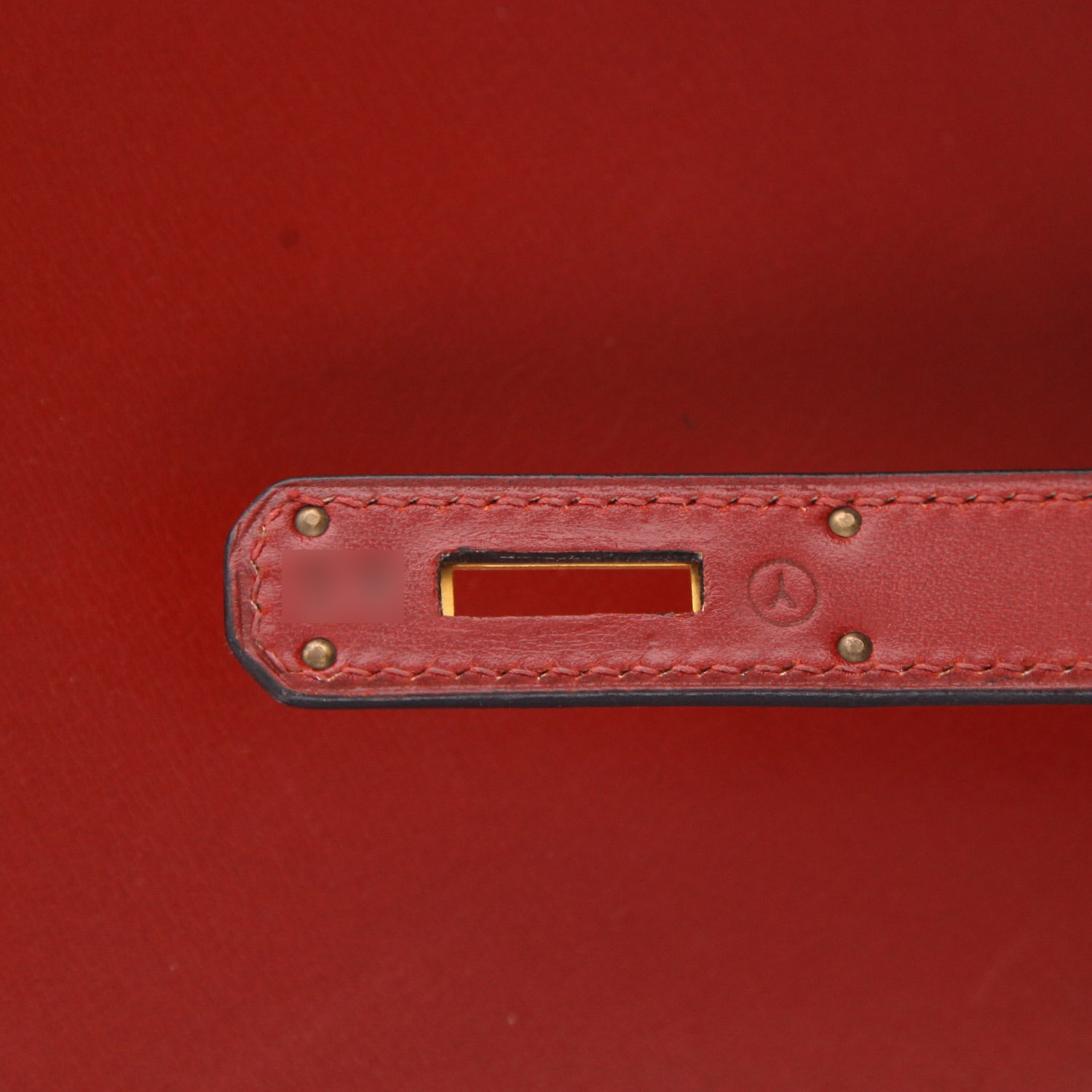 Hermès  Kelly 32 cm handbag  in red H box leather - Detail D4