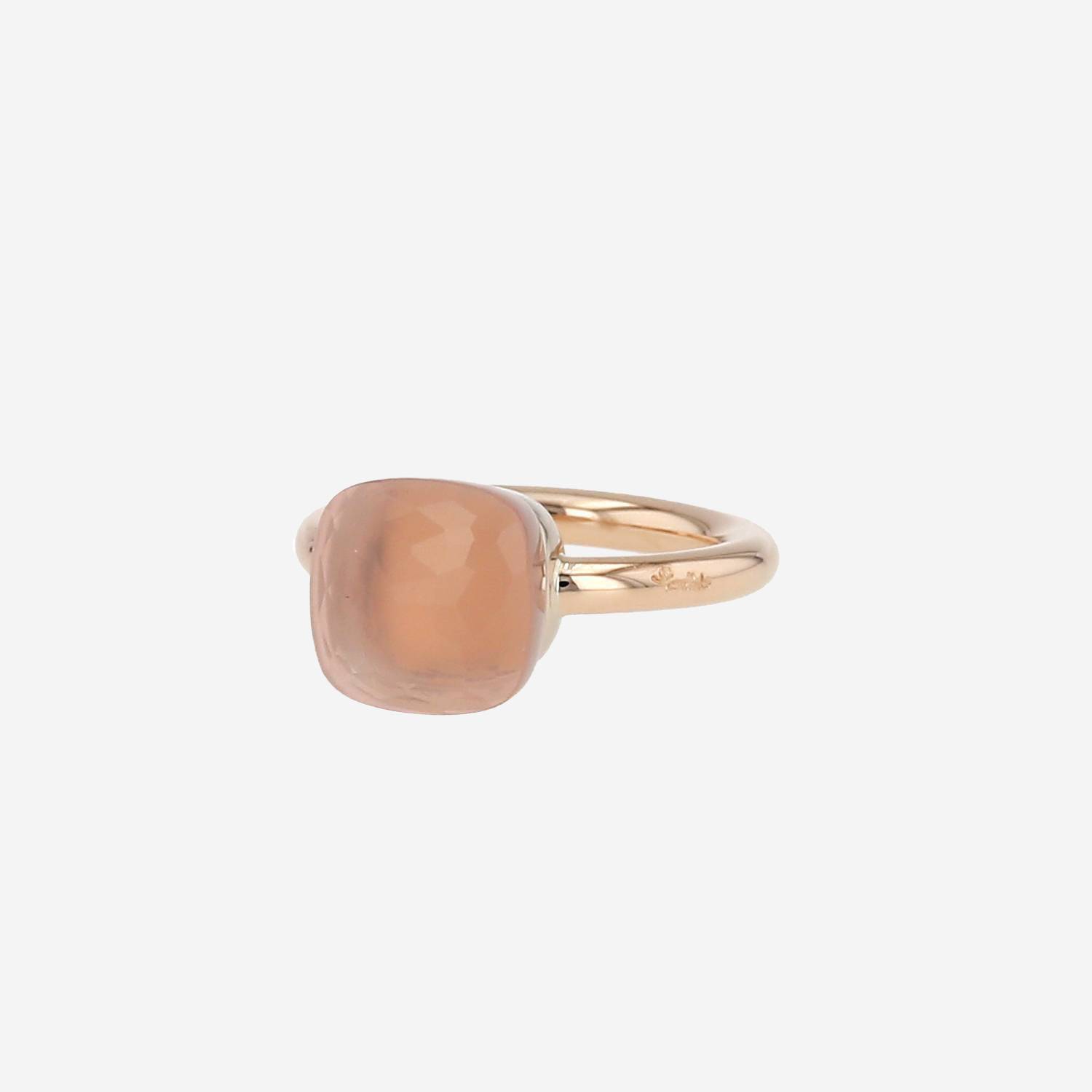Pomellato Nudo Classic ring in pink gold and quartz