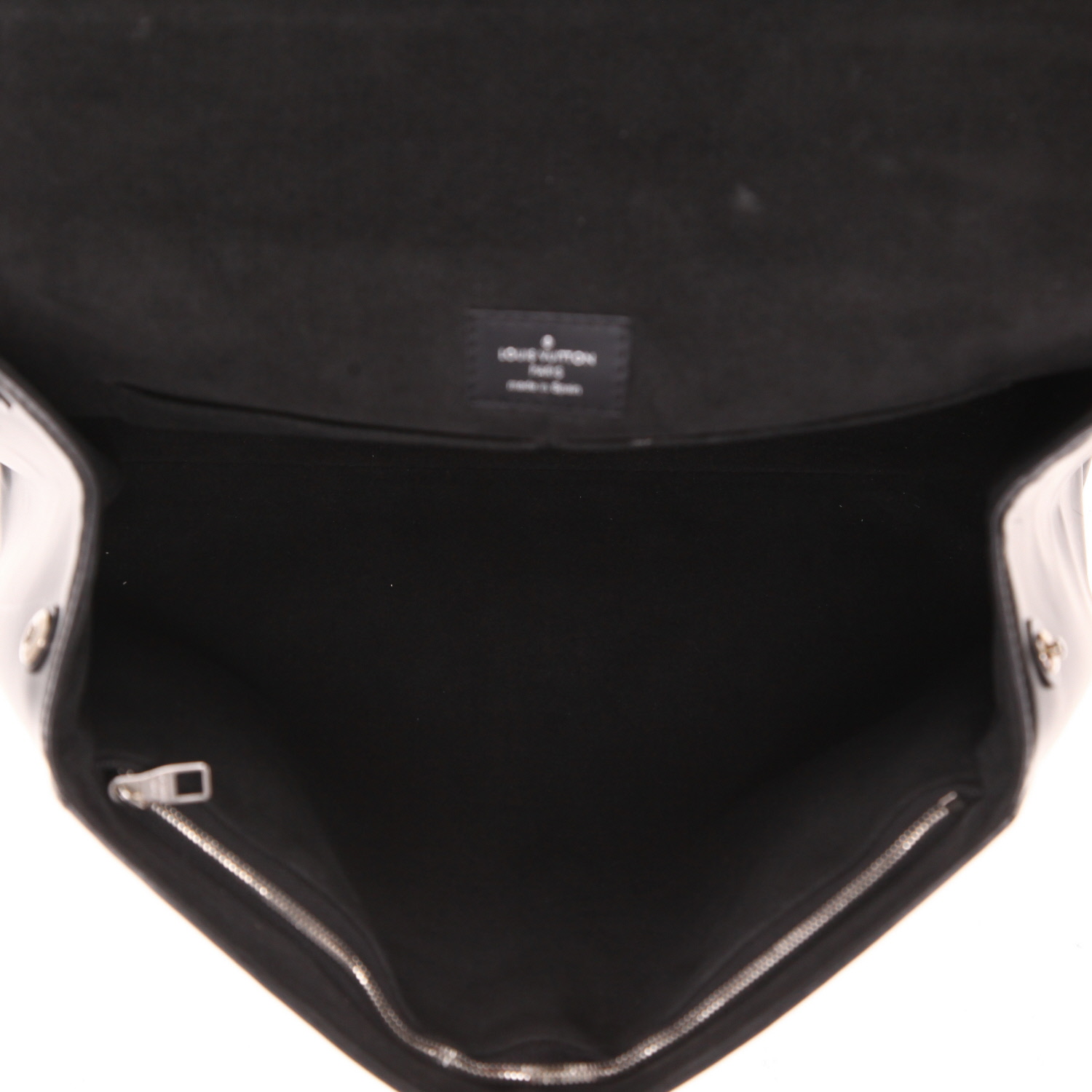 Louis Vuitton  Cluny handbag  in black epi leather - Detail D3