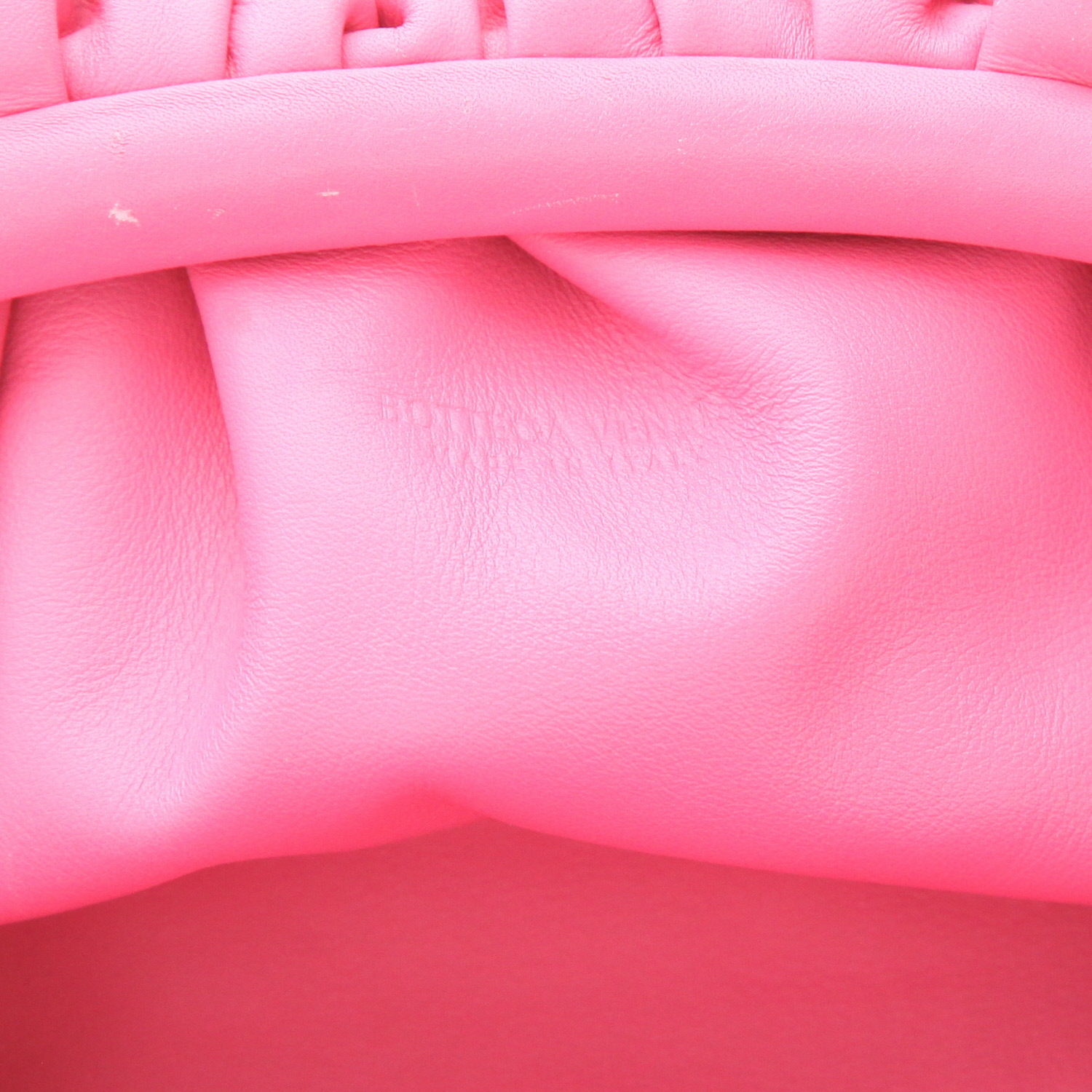 Sac bandoulière Bottega Veneta  Pouch en cuir rose - Detail D2