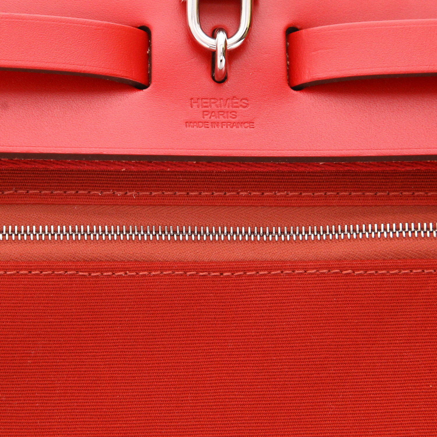 Hermès  Herbag handbag  in red canvas  and red leather - Detail D2