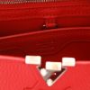 Borsa Louis Vuitton  Capucines BB in pelle martellata rossa - Detail D2 thumbnail