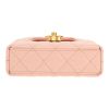 Sac bandoulière Chanel  Micro Shopping en cuir matelassé rose - Detail D1 thumbnail