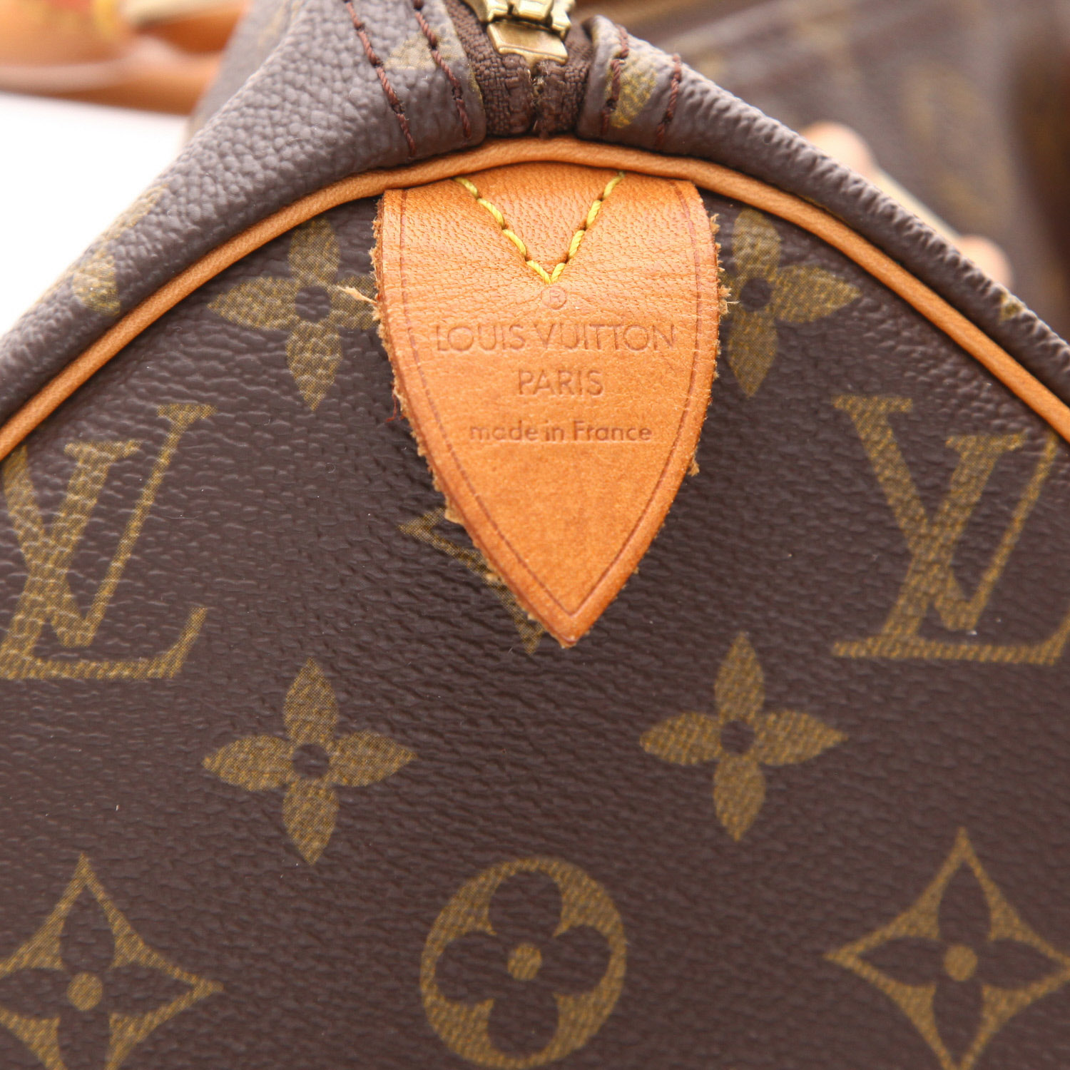 Sac à main Louis Vuitton  Speedy 30 en toile monogram marron et cuir naturel - Detail D2