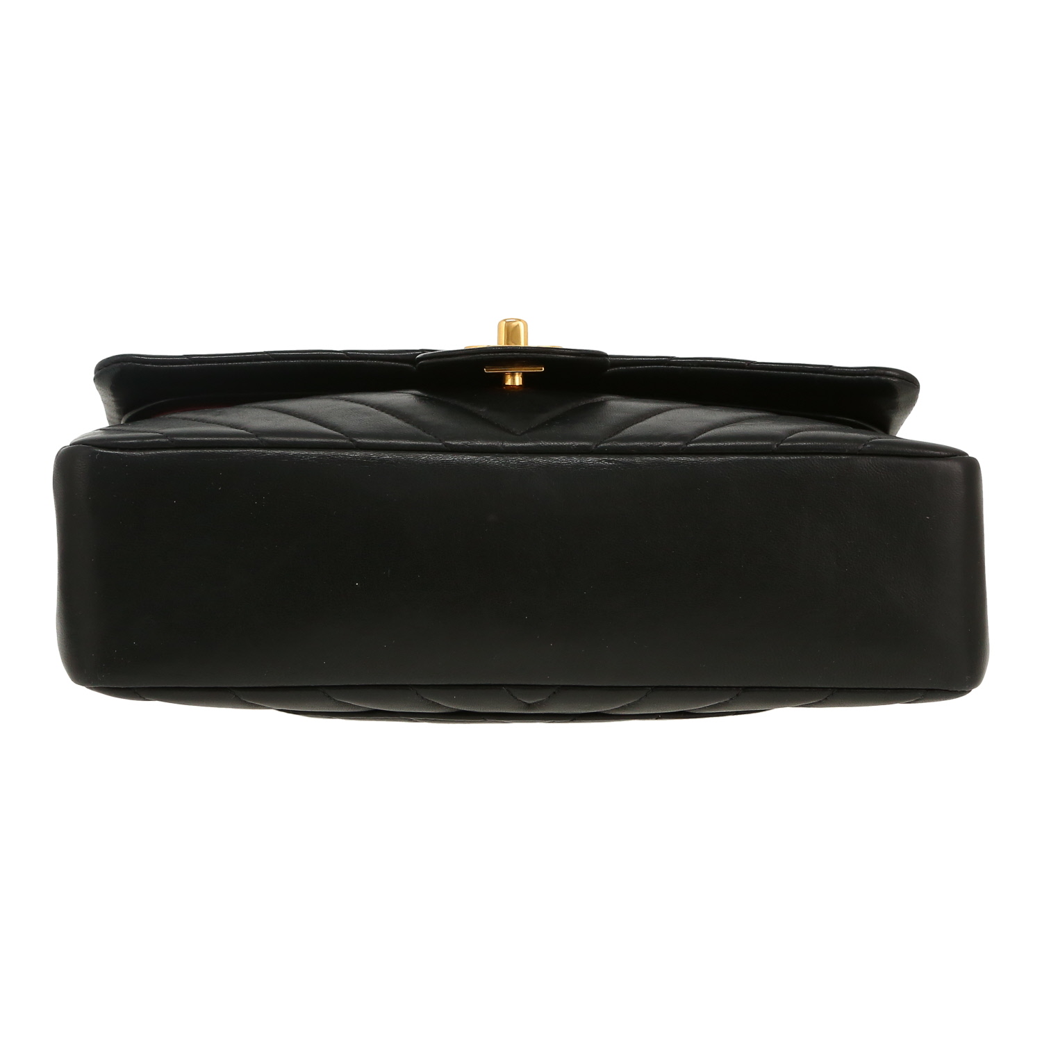 Chanel  Timeless Classic handbag  in black chevron quilted leather - Detail D1