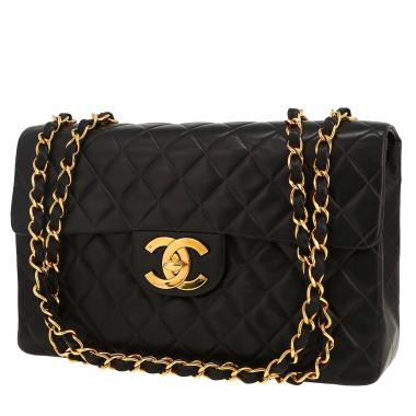 Sac à main Chanel  Timeless Maxi Jumbo en cuir matelassé noir