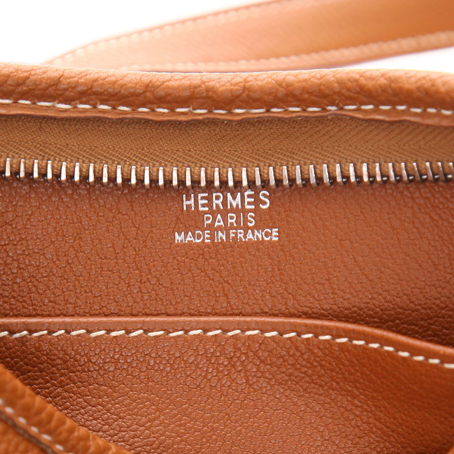 Sac bandoulière Hermès  Berlingot en cuir togo gold - Detail D2