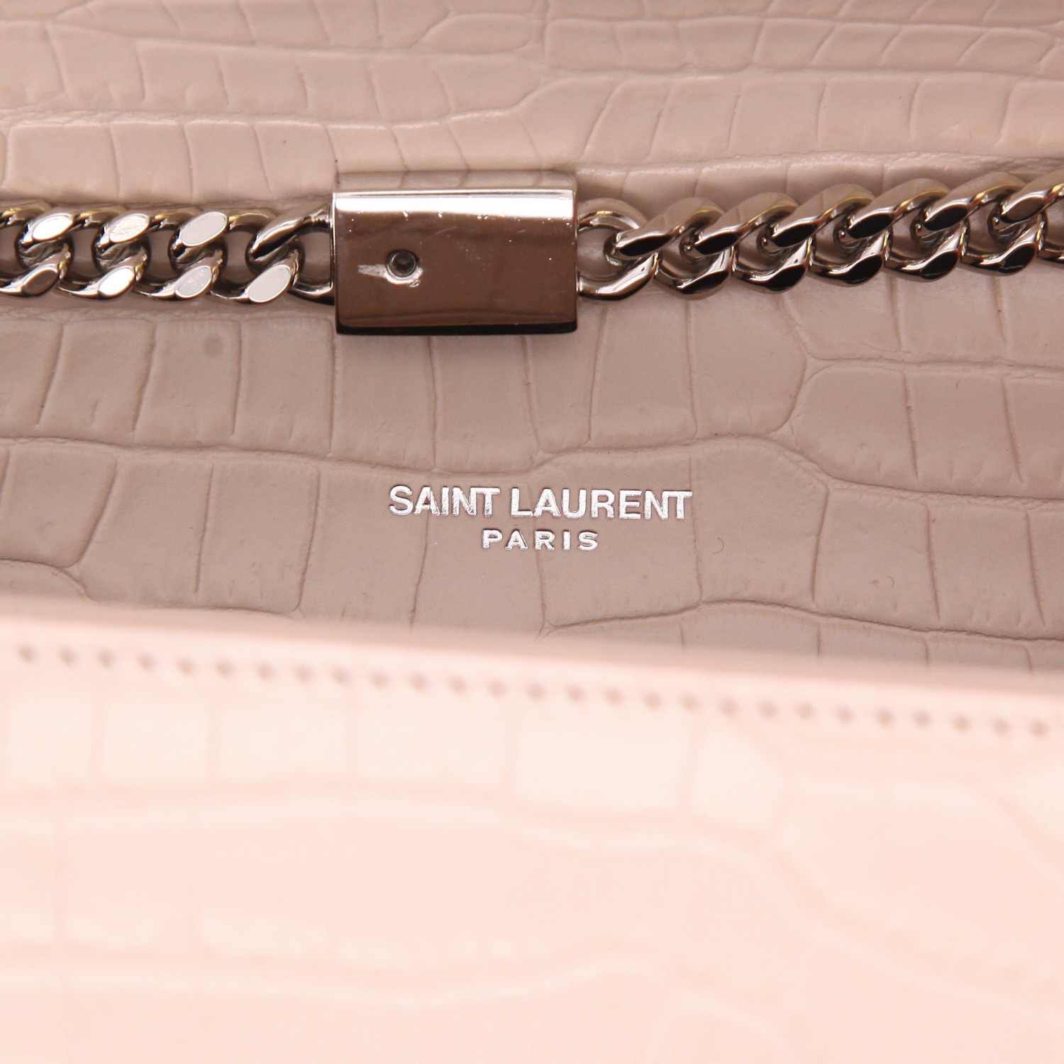 Bolso bandolera Saint Laurent  Kate Pompon en cuero rosa - Detail D2