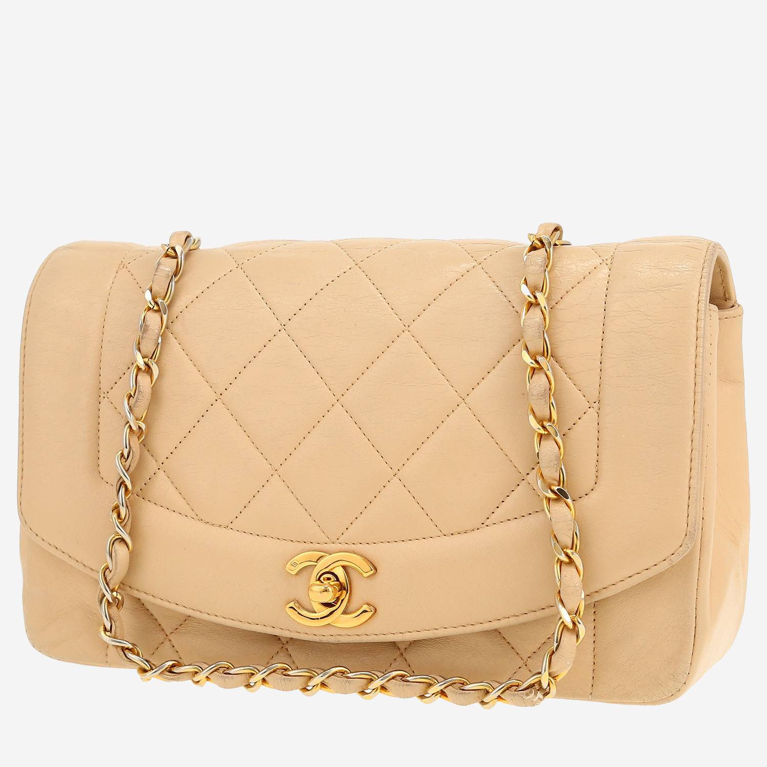 Borsa a tracolla Chanel  Diana in pelle trapuntata beige