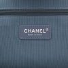 Bolso Cabás Chanel  Deauville en lona denim azul - Detail D2 thumbnail