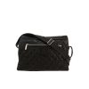 Sac bandoulière Chanel  Messenger en cuir matelassé noir - 360 thumbnail