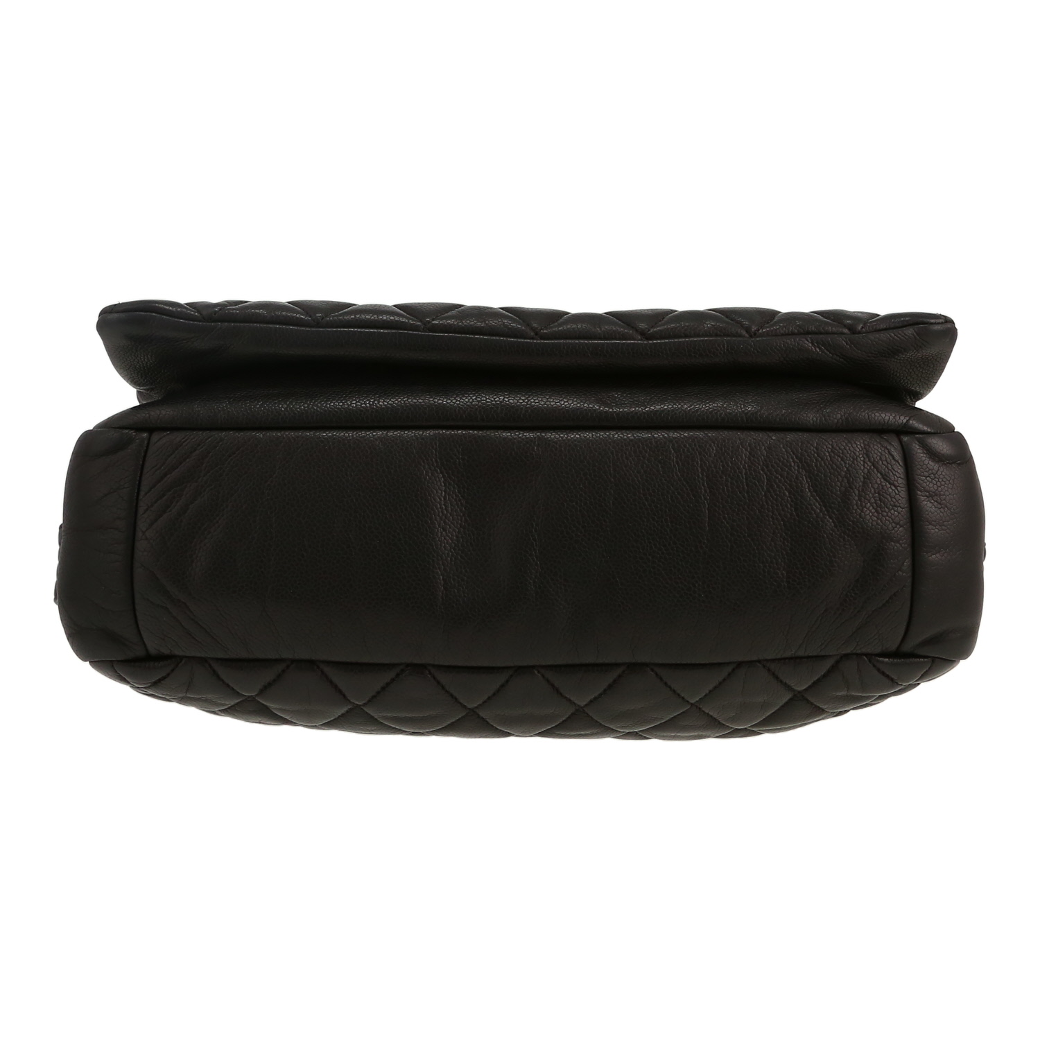 Sac bandoulière Chanel  Messenger en cuir matelassé noir - Detail D1