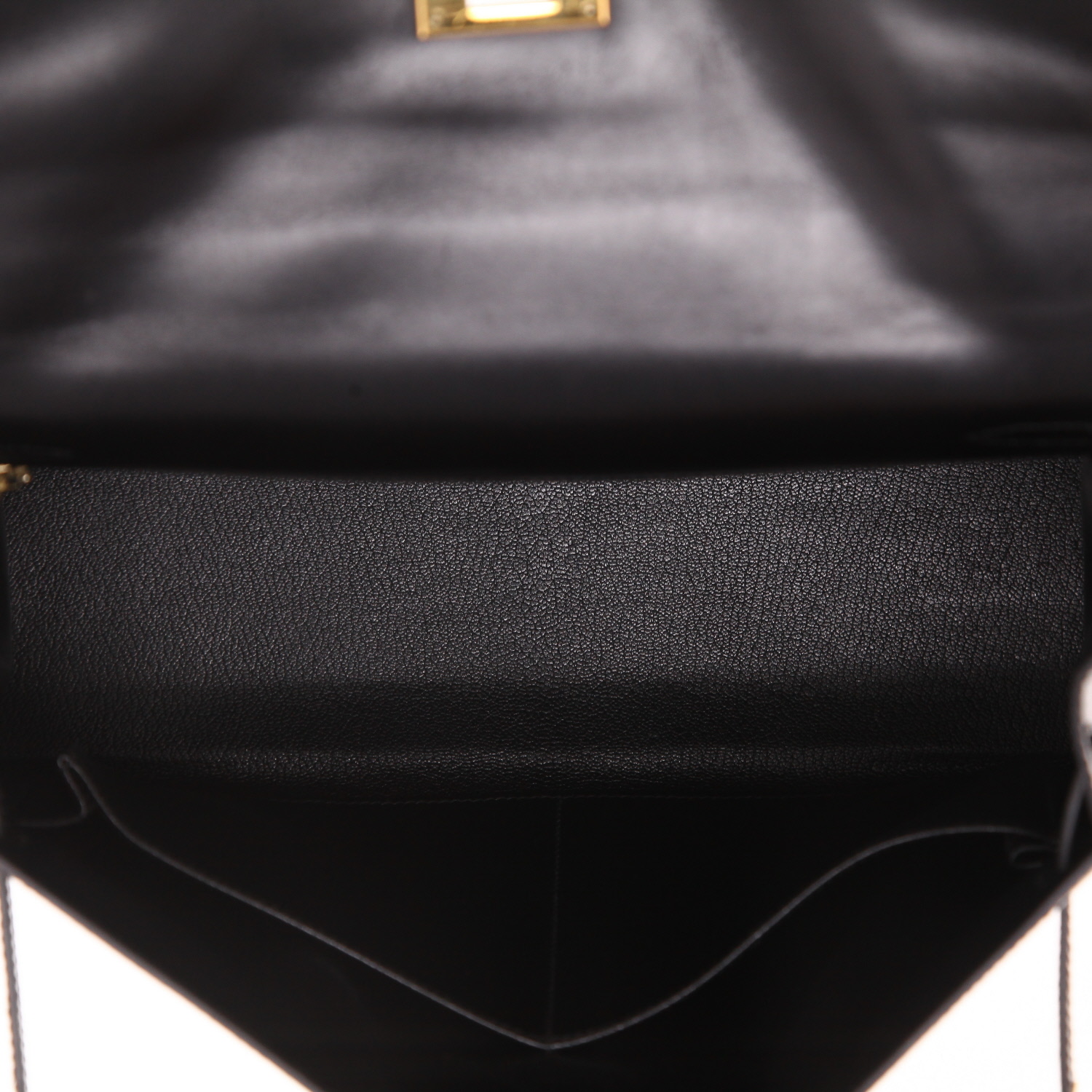 Sac à main Hermès  Kelly 32 cm en cuir box noir - Detail D3