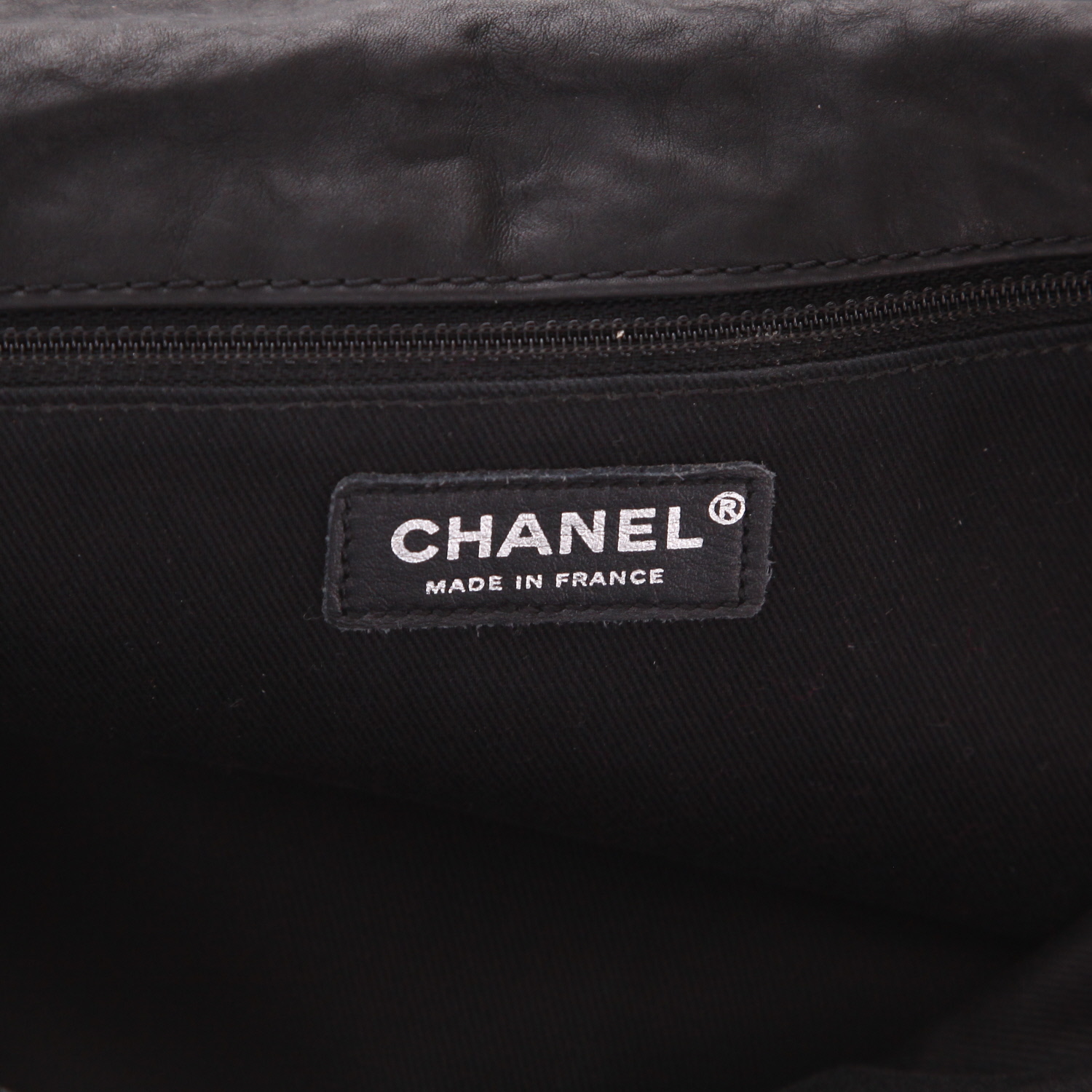 Borsa a tracolla Chanel  Timeless in pelle trapuntata nera - Detail D2