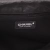 Sac bandoulière Chanel  Timeless en cuir matelassé noir - Detail D2 thumbnail