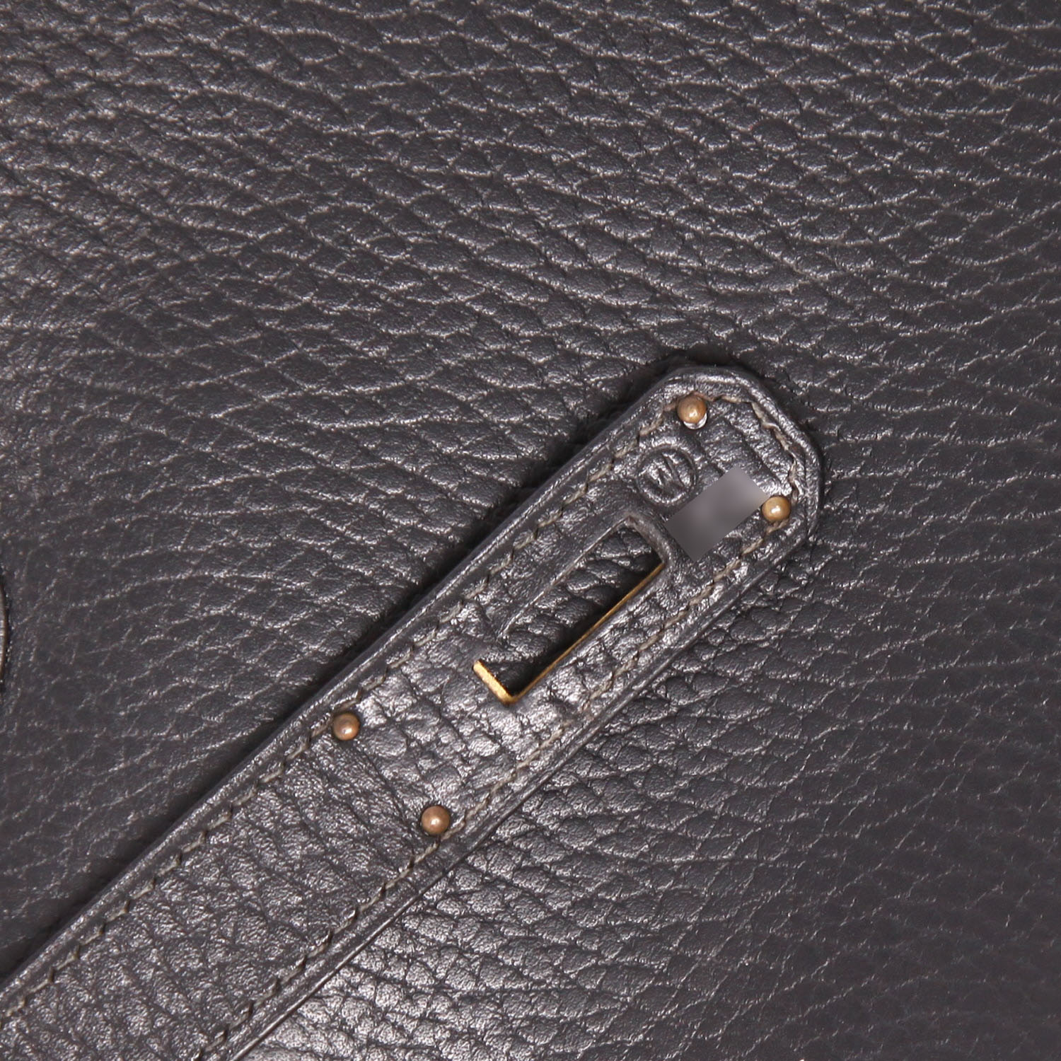 Bolso de mano Hermès  Kelly 32 cm en cuero Ardenne negro - Detail D4