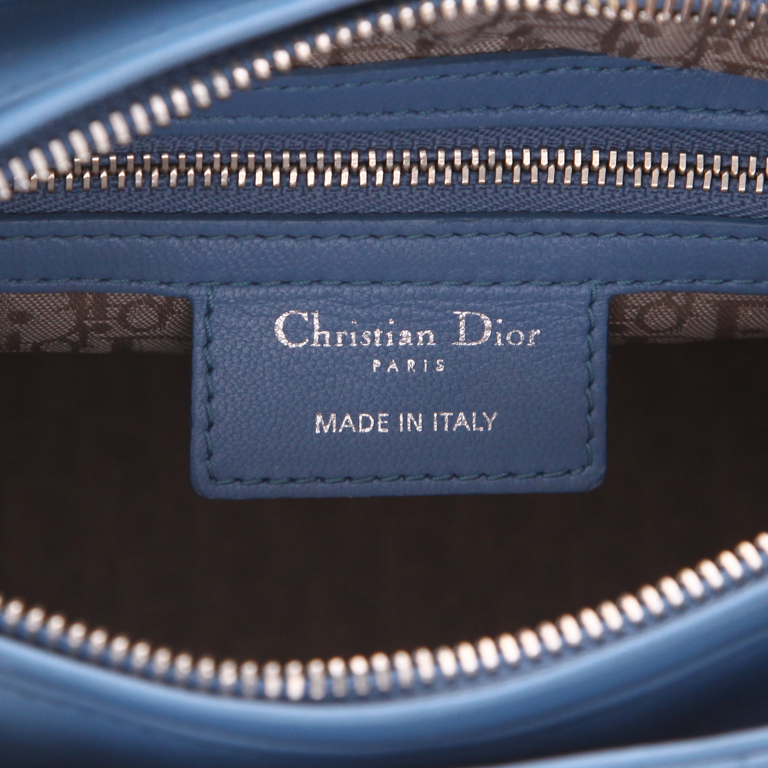 Dior  Lady Dior handbag  in blue leather cannage - Detail D2
