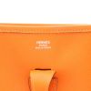 Sac bandoulière Hermès  Evelyne en cuir epsom orange - Detail D2 thumbnail