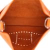 Sac bandoulière Hermès  Evelyne en cuir epsom orange - Detail D3 thumbnail