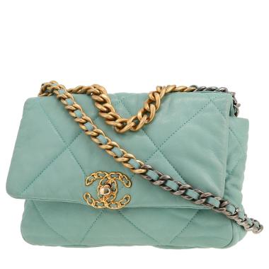 Chanel  19 shoulder bag  in blue quilted leather