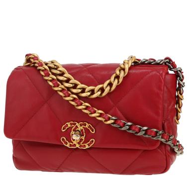 Chanel  19 shoulder bag  in burgundy quilted leather