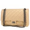 Chanel  2.55 shoulder bag  in gold quilted leather - 00pp thumbnail