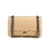 Chanel  2.55 shoulder bag  in gold quilted leather - 360 thumbnail