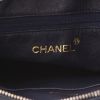 Sac à main Chanel  Vintage en cuir matelassé bleu-marine - Detail D2 thumbnail