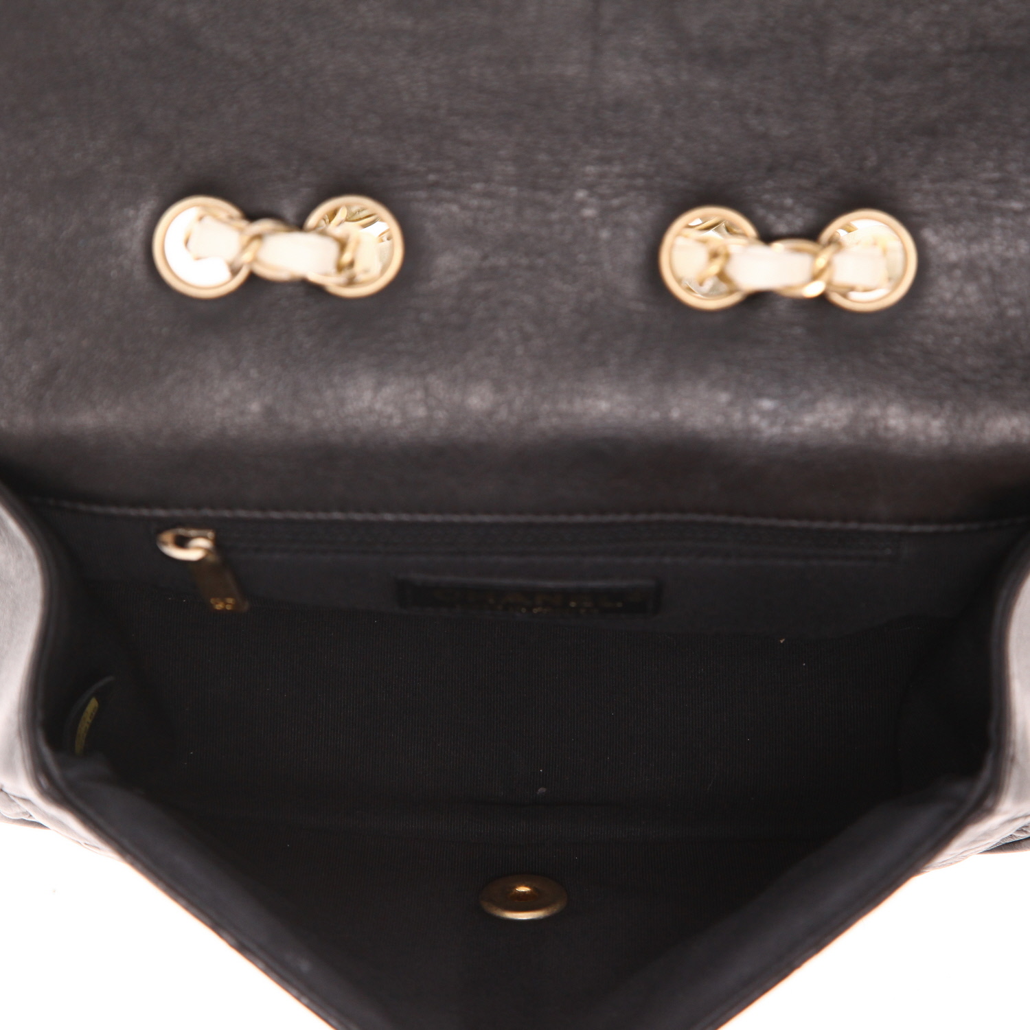 Chanel   shoulder bag  in black and white quilted leather - Detail D3