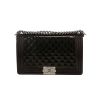 Chanel  Boy large model  shoulder bag  in black patent quilted leather - 360 thumbnail