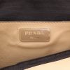 Sac à main Prada   en cuir beige et blanc-cassé - Detail D2 thumbnail