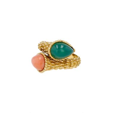 Boucheron Serpent Bohème  1970's ring in yellow gold, chrysoprase and coral