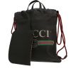 Sac à dos Gucci   en cuir noir - Detail D4 thumbnail