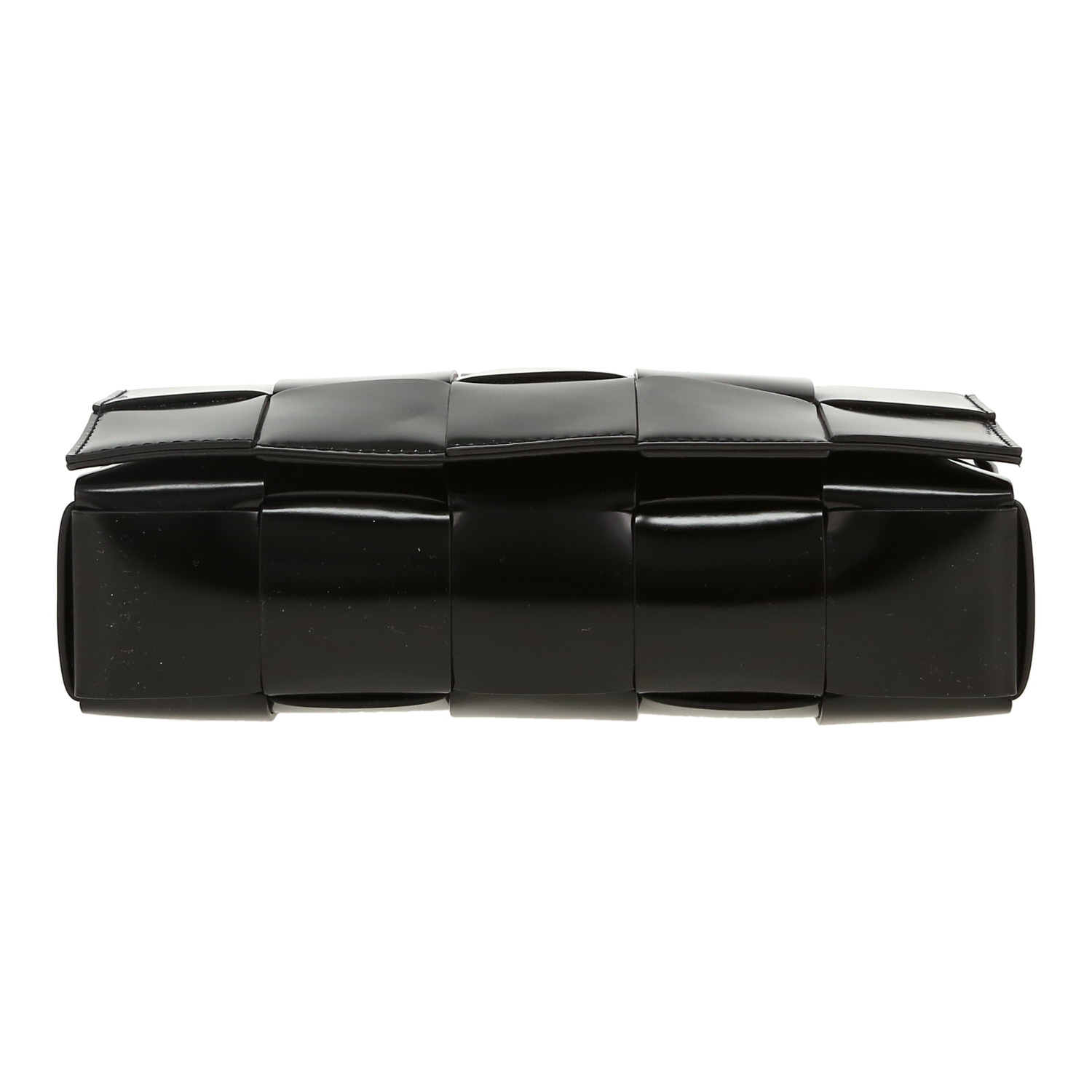 Sac bandoulière Bottega Veneta  Cassette en cuir verni tressé noir - Detail D1
