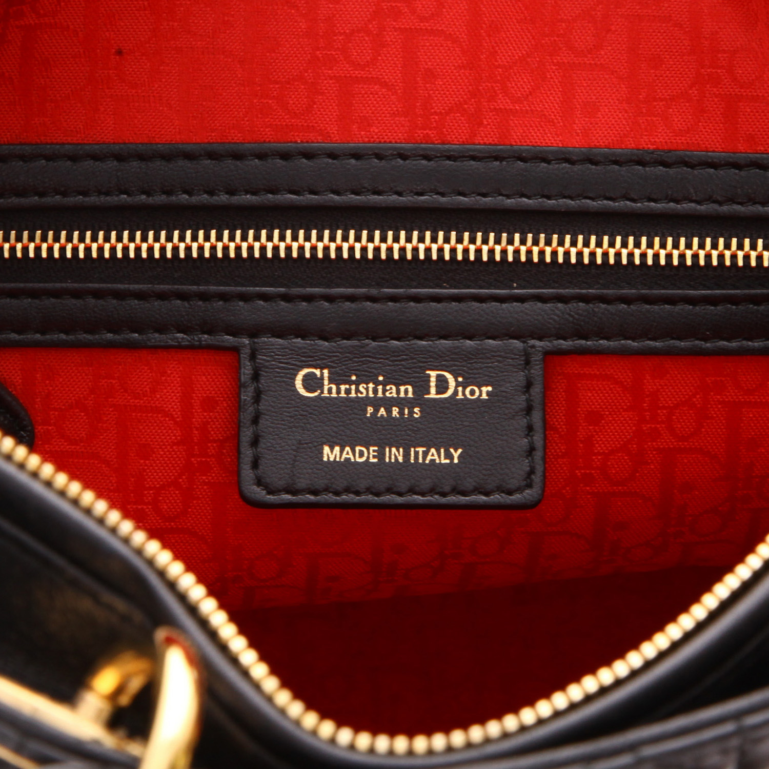 Dior  Lady Dior handbag  in black leather cannage - Detail D2