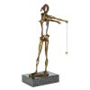 Salvador Dalí (1904-1989), Hommage à Newton - le modèle créé vers 1980 - Detail D1 thumbnail