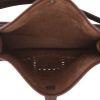 Sac bandoulière Hermès  Mini Evelyne en cuir Courchevel marron - Detail D3 thumbnail