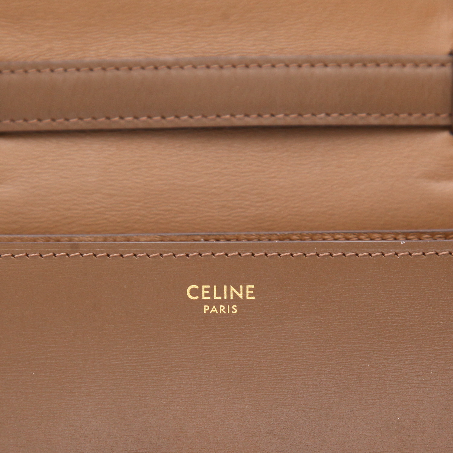 Bolso bandolera Celine  Classic Box Teen en cuero box marrón - Detail D2