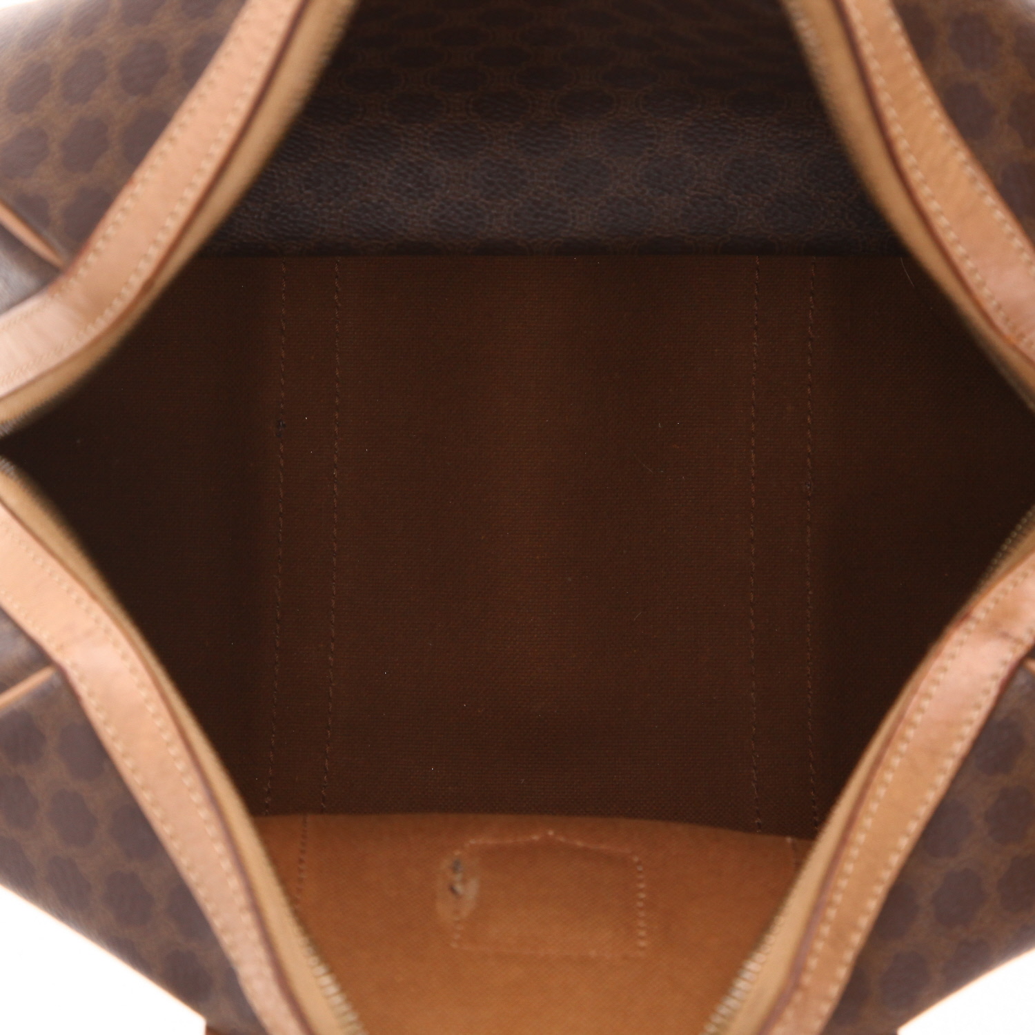 Sac à main Celine   en toile Triomphe marron et cuir marron - Detail D3