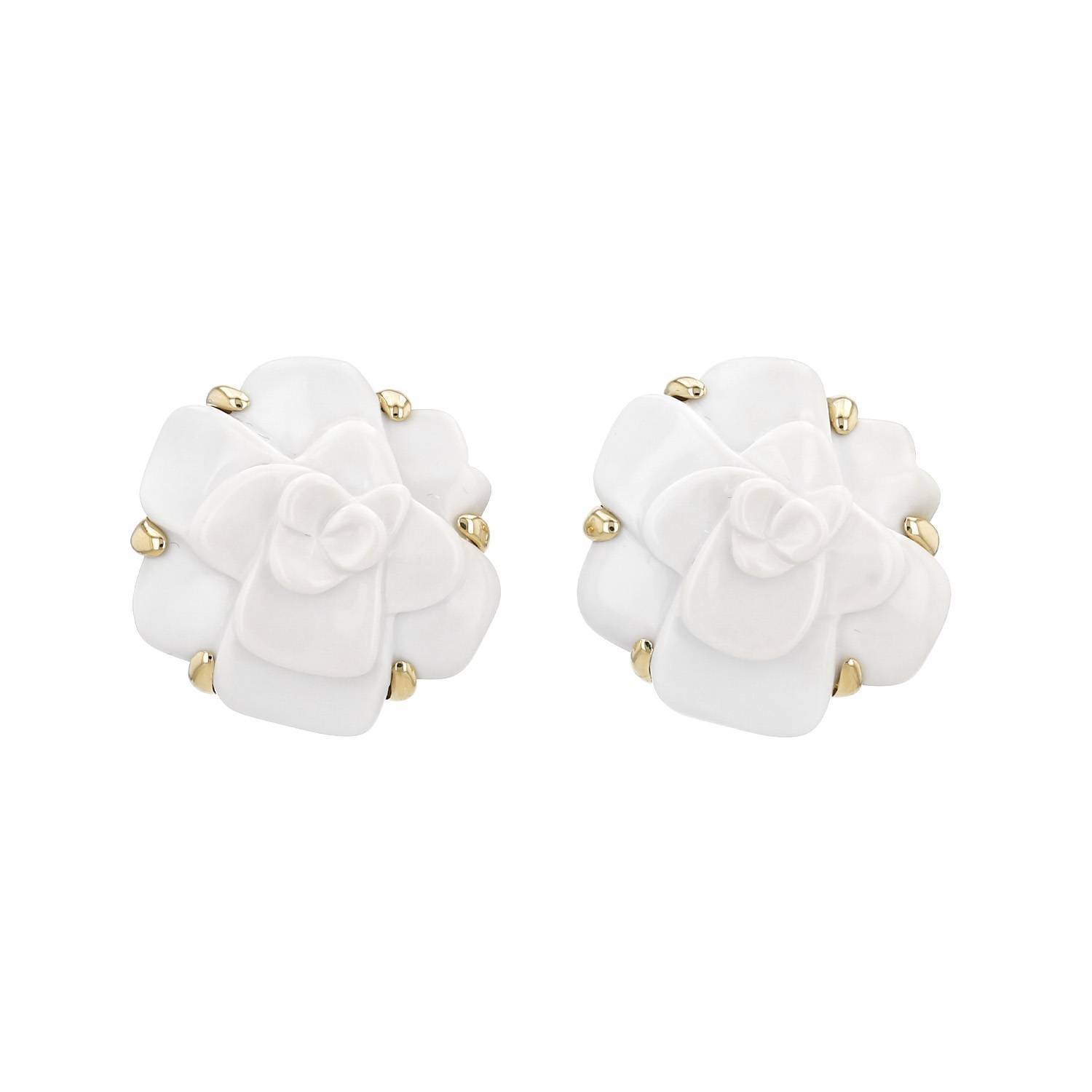 Chanel Camelia earrings in yellow gold and cacholong