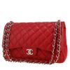 Borsa a tracolla Chanel  Timeless Jumbo in pelle martellata e trapuntata rossa - 00pp thumbnail